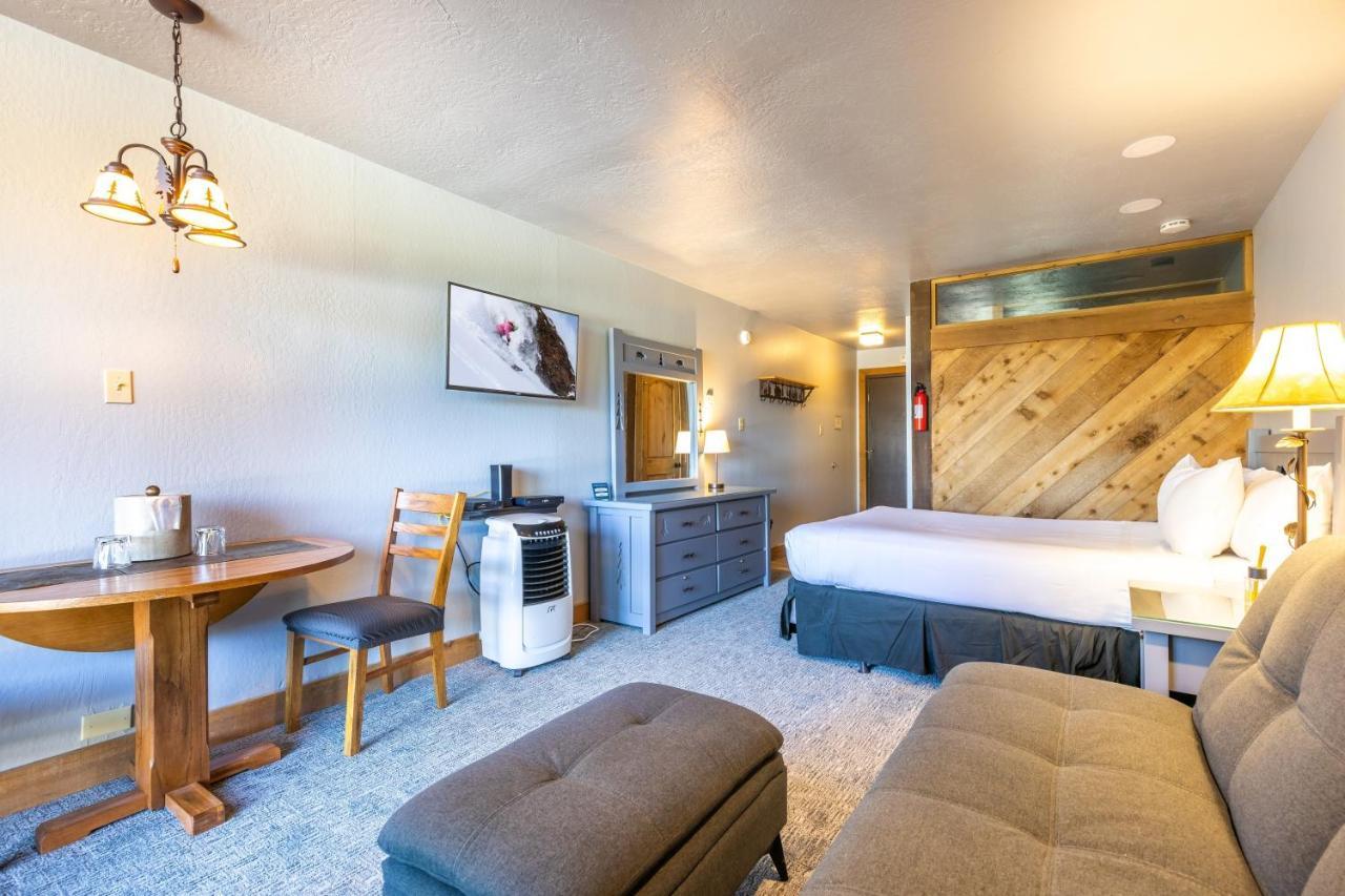 Hotel Style Room In The Timber Creek Lodge Condo Truckee Exterior foto